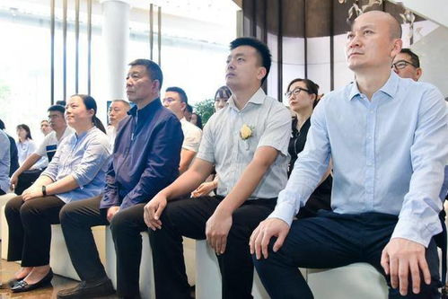 大华希望小学325万捐建签约仪式 让每一朵蒲公英绽放希望