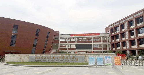 人气超高 江北1字头限价地铁盘首开热销,原因曝光