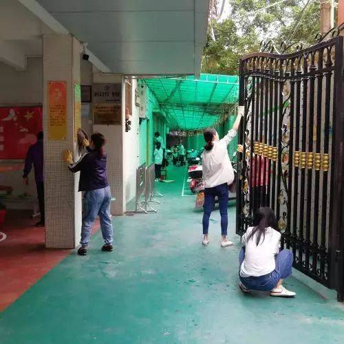 扣好人生第一粒扣子,金平区中小学开展“劳动美”社会实践活动